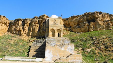 Turizm Agentliyi  "Diri Baba" türbəsinin bərpasını yeni yaradılan şirkətə həvalə etdi