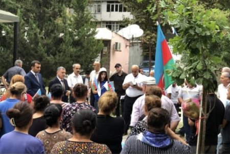 Aydın Mirzəzadə uğurlu seçki kampaniyasını davam etdirir Aydın Mirzəzadə uğurlu seçki kampaniyasını davam etdirir
