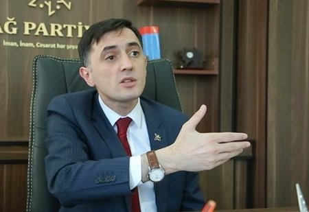 "Məncə, hakim partiya büdcəsini  az göstərib"