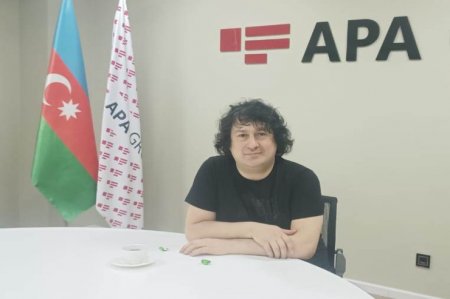 “O bura gəlsə venamı kəsib sizi zibilə salacam” “O bura gəlsə venamı kəsib sizi zibilə salacam”