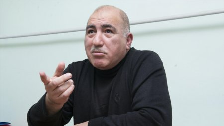 Pənah Hüseyn yeni xalq hərəkatı yaradır Pənah Hüseyn yeni xalq hərəkatı yaradır