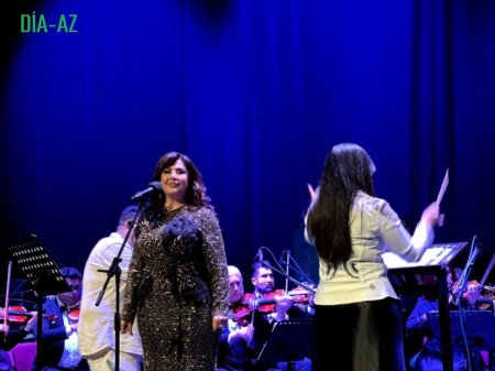Gülüstan Əliyeva Gəncədə konsert verdi Gülüstan Əliyeva Gəncədə konsert verdi