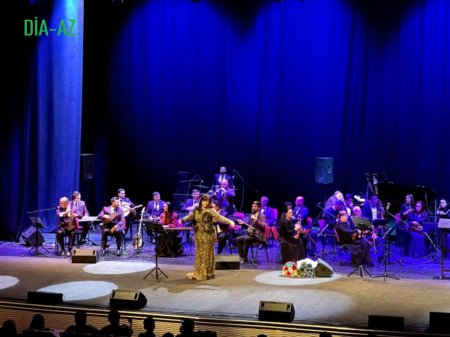 Gülüstan Əliyeva Gəncədə konsert verdi Gülüstan Əliyeva Gəncədə konsert verdi