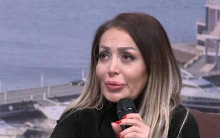 "Xoşbəxtəm ki, övladım belə musiqiləri dinləmir..." "Xoşbəxtəm ki, övladım belə musiqiləri dinləmir..."