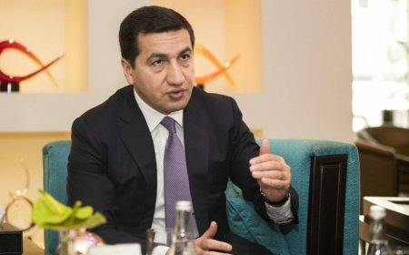 Hikmət Hacıyev BBC-nin “qiymət oyunu”na belə cavab verdi Hikmət Hacıyev BBC-nin “qiymət oyunu”na belə cavab verdi
