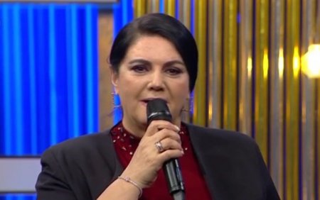"Ağızlarına gələni oxuyurlar, camaat da rəqs edir" "Ağızlarına gələni oxuyurlar, camaat da rəqs edir"