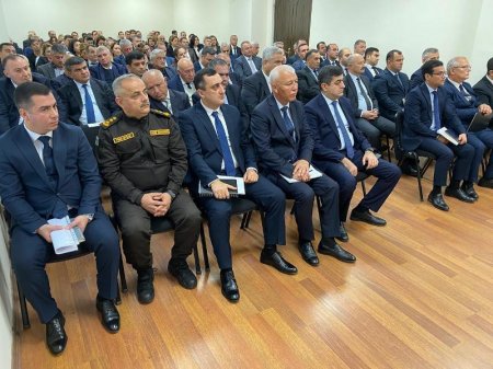 Daha üç rayonda qarlı havalara hazırlıq işləri müzakirə edilib Daha üç rayonda qarlı havalara hazırlıq işləri müzakirə edilib
