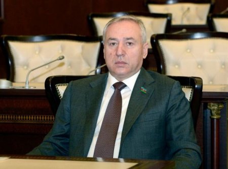 "Deportasiyanın qarşısını Moskva almalı idi, amma..." "Deportasiyanın qarşısını Moskva almalı idi, amma..."