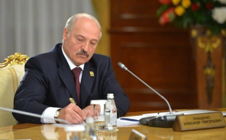 Belarus Prezidenti 20 nəfəri əfv edib