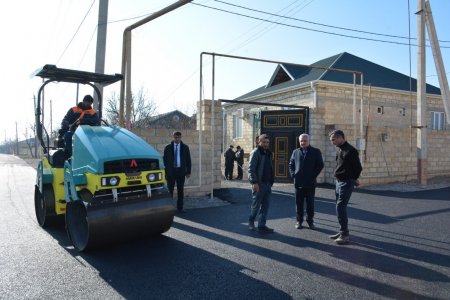 Tərtər şəhər Vüqar Tofiq oğlu Həsənov küçəsində də asfalt örtüyünün salınması işlərinə başlanılıb