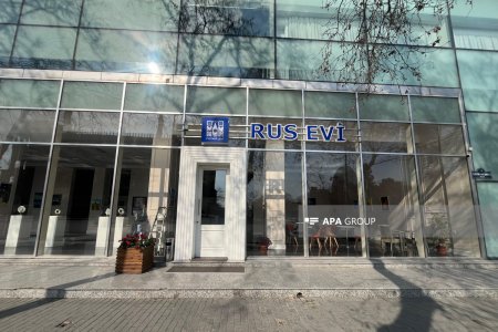 Bakıda “Rus Evi”nin fəaliyyət göstərdiyi məkan boşaldılır