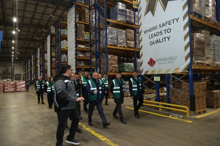 KOBİA nümayəndə heyəti “Veysəloğlu”na məxsus Məhəmmədi Logistika Mərkəzini ziyarət edib KOBİA nümayəndə heyəti “Veysəloğlu”na məxsus Məhəmmədi Logistika Mərkəzini ziyarət edib