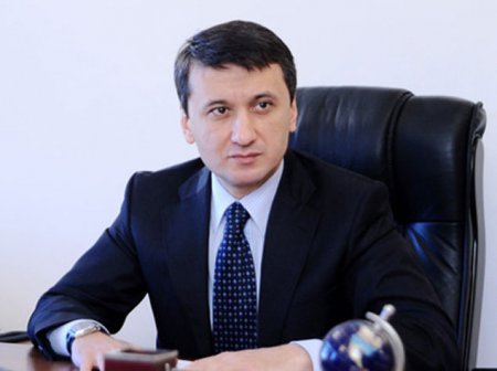 Azər Qasımov Prezidentin Mətbuat katibi vəzifəsindən azad edilib