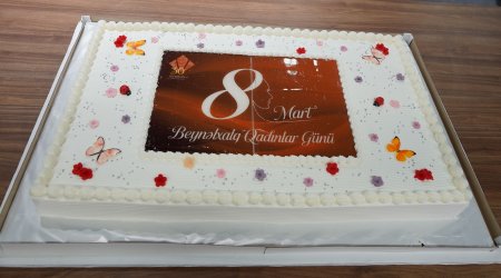 "Veysəloğlu" rəhbərliyi xanım əməkdaşlarını təbrik etdi "Veysəloğlu" rəhbərliyi xanım əməkdaşlarını təbrik etdi