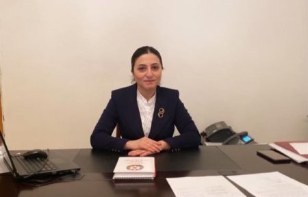 "Dedi ki, istəyirsən get Prezidentə şikayət et, sənə iş verməyəcəm” "Dedi ki, istəyirsən get Prezidentə şikayət et, sənə iş verməyəcəm”