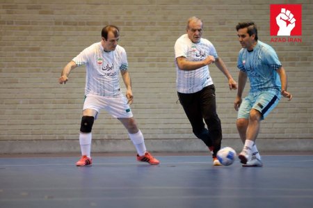 Məsud Pezeşkian futbol oynadı Məsud Pezeşkian futbol oynadı