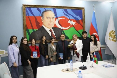 Elçin Cavadovun "Avtomatikanın əsasları" adlı dərs vəsaitinin təqdimat mərasimi keçirilib Elçin Cavadovun "Avtomatikanın əsasları" adlı dərs vəsaitinin təqdimat mərasimi keçirilib