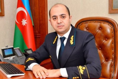 SƏDR DƏYİŞDİ, ANCAQ YEYİNTİ DAVAM EDİR SƏDR DƏYİŞDİ, ANCAQ YEYİNTİ DAVAM EDİR