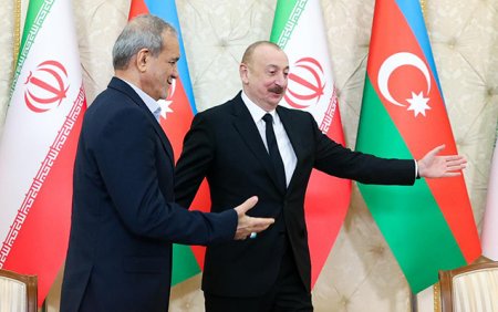 Bakı səfərindən paylaşım etdi Bakı səfərindən paylaşım etdi