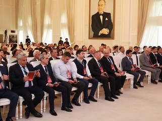 “Nar”ın baş icraçı direktoru Gəncədə keçirilən konfransda çıxış edib “Nar”ın baş icraçı direktoru Gəncədə keçirilən konfransda çıxış edib