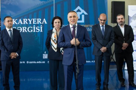 "Veysəloğlu" rəhbəri məzun olduğu universitetdə təşkil edilən Karyera Sərgisində iştirak edib "Veysəloğlu" rəhbəri məzun olduğu universitetdə təşkil edilən Karyera Sərgisində iştirak edib