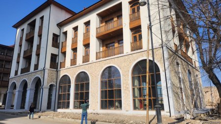 Şuşada yaşayış binaları ilə bağlı Şuşada yaşayış binaları ilə bağlı