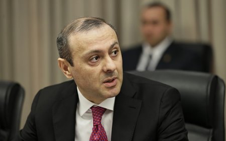 Ermənistan Təhlükəsizlik Şurasının katibi Hindistana gedəcək Ermənistan Təhlükəsizlik Şurasının katibi Hindistana gedəcək